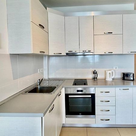 White Sea View Residence Sarandë 외부 사진