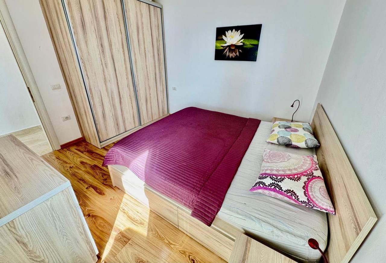 White Sea View Residence Sarandë 외부 사진