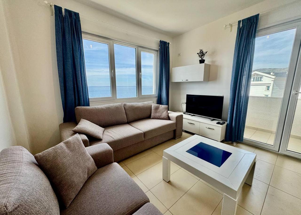 White Sea View Residence Sarandë 외부 사진