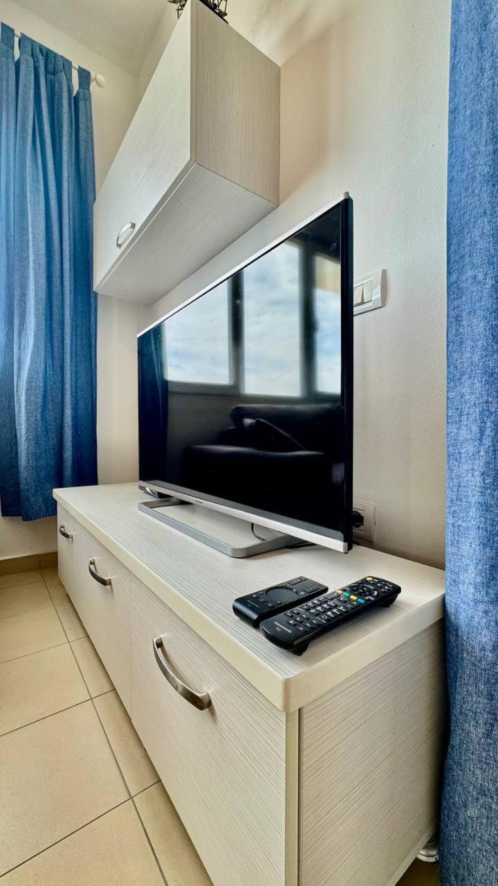 White Sea View Residence Sarandë 외부 사진