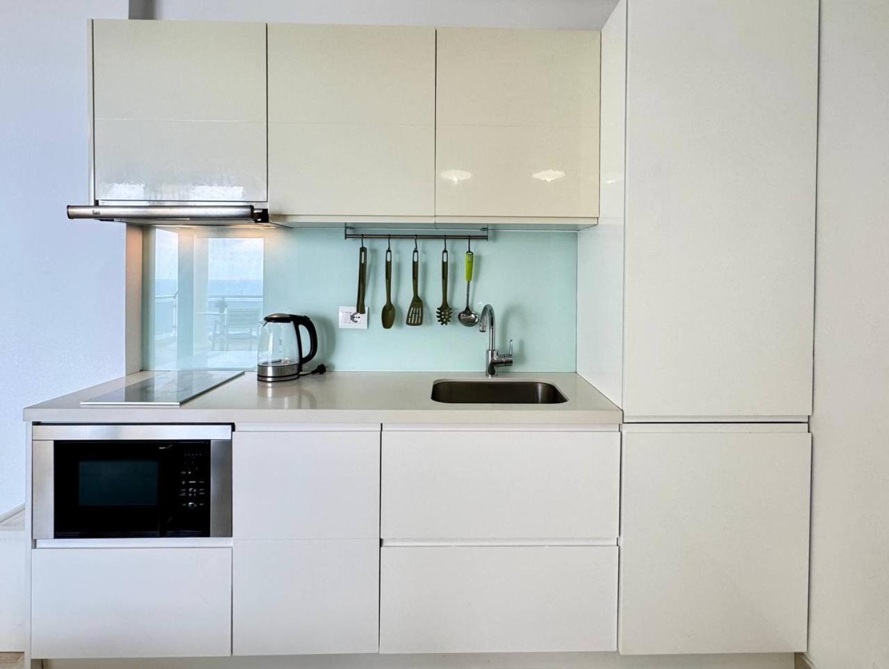 White Sea View Residence Sarandë 외부 사진