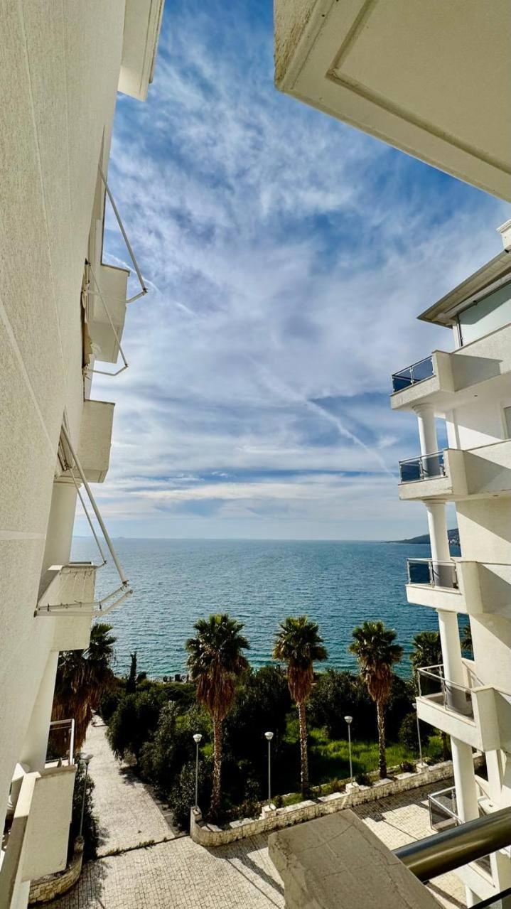 White Sea View Residence Sarandë 외부 사진